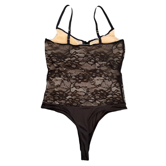 GUESS [LACE BODYSUIT] || SIZE M || - Picture 2 of 4